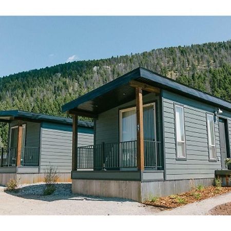 ווסט ילוסטון Terra Nova Cabins מראה חיצוני תמונה